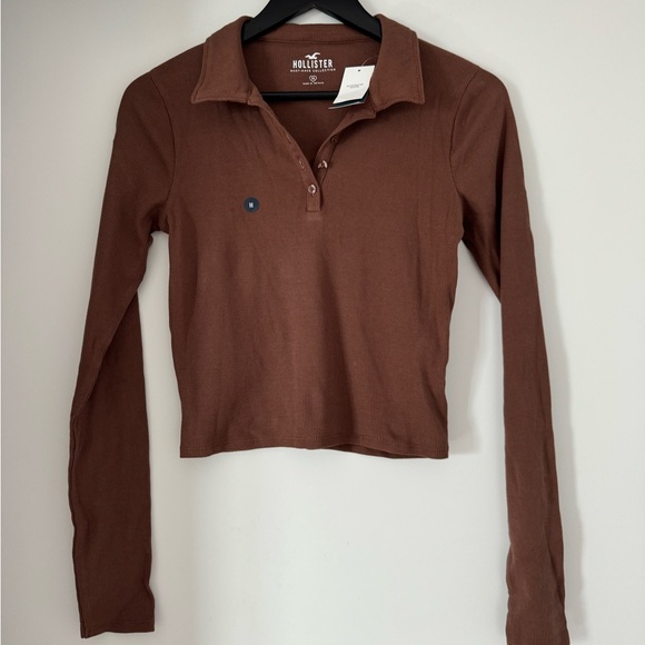 Hollister Chocolate Brown Ribbed Long Sleeves Henley NWT - Picture 1 of 5